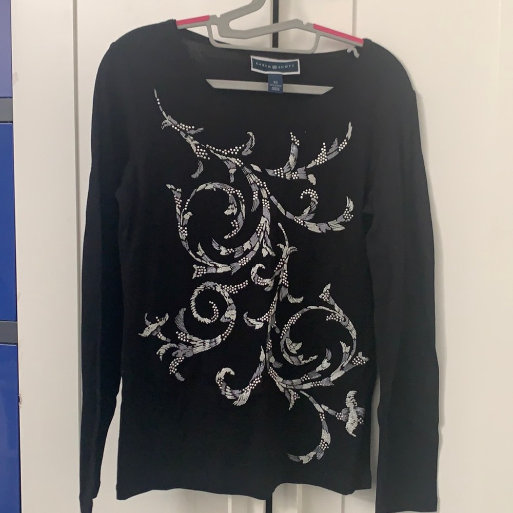 New Karen Scott black and silver glitter and gem shirt with tags